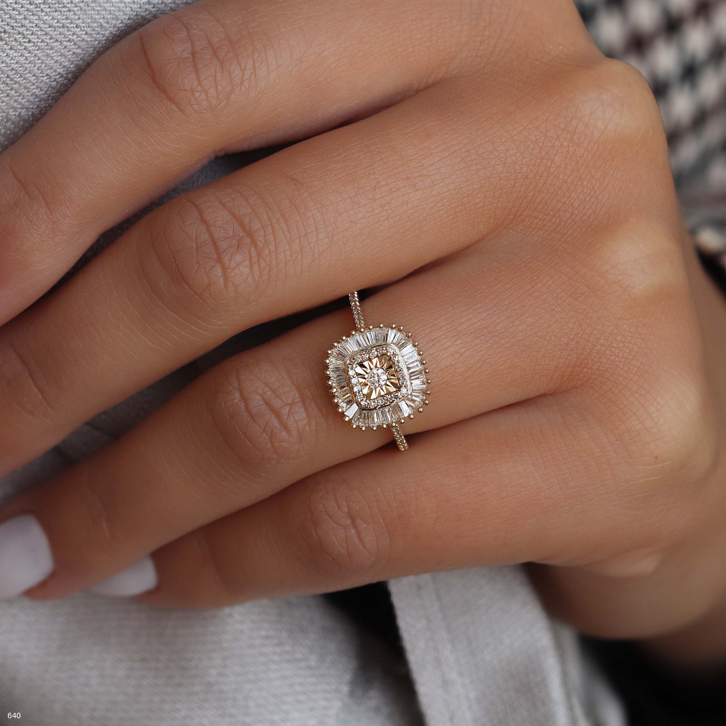 טבעת 69 יהלומים 203954