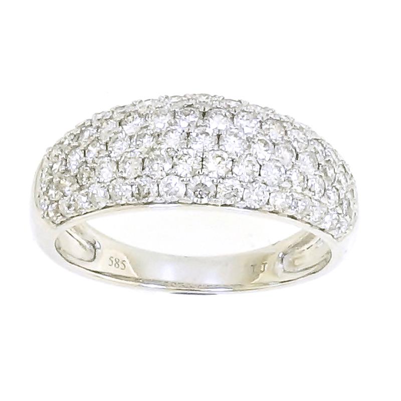 טבעת פייבה מבריקה עם יהלומים הממוקמת בזהב לבן.