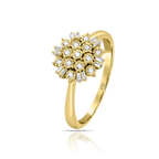 טבעת זהב עם עיצוב פרחוני מעוטרת ביהלומים.